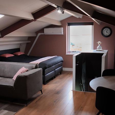 B&B De Kalverschuur Schoonrewoerd ภายนอก รูปภาพ
