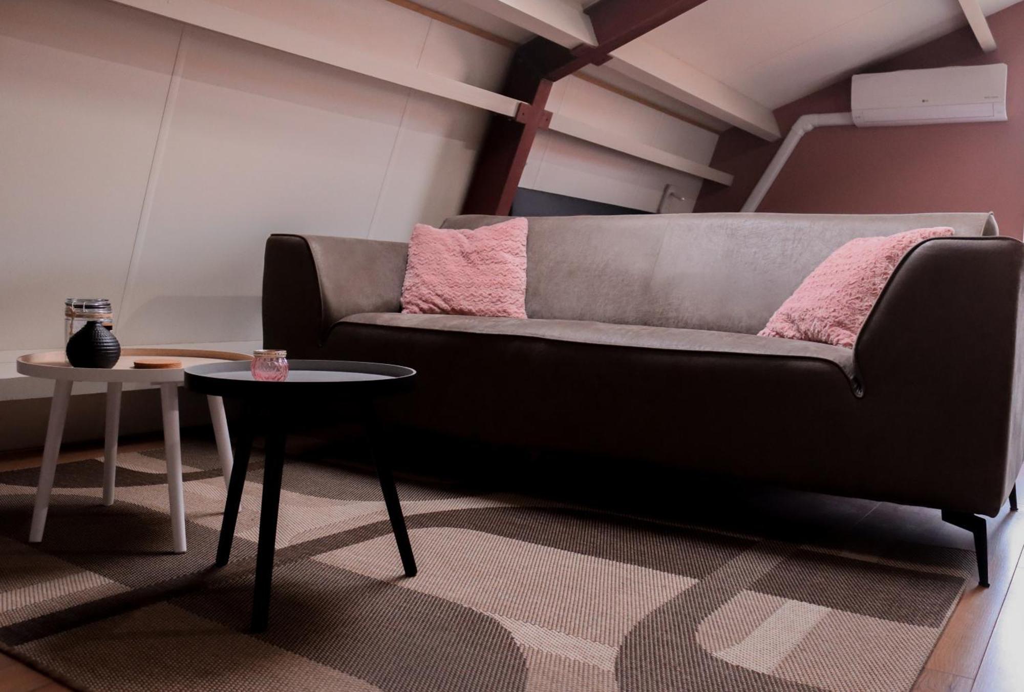 B&B De Kalverschuur Schoonrewoerd ภายนอก รูปภาพ