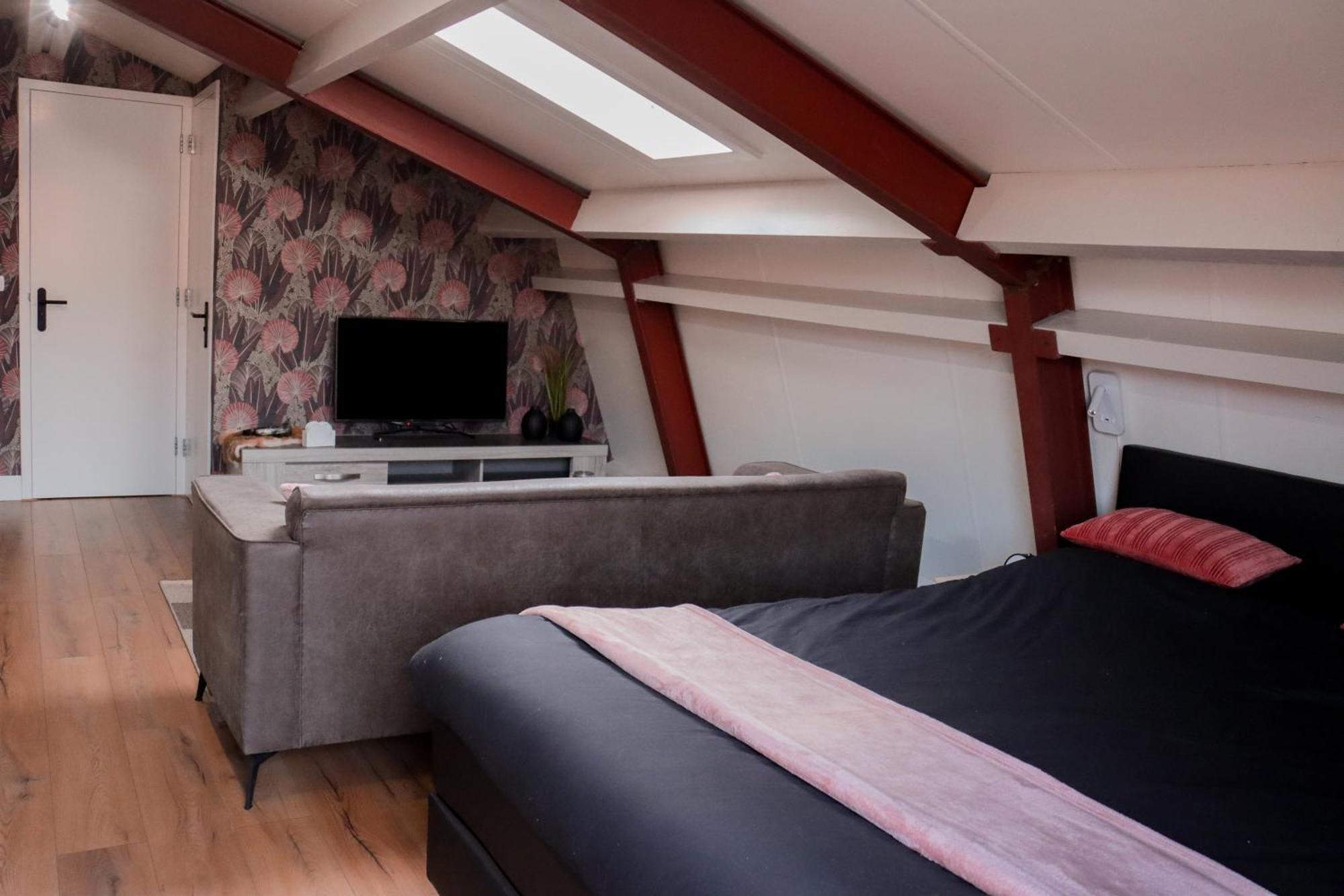 B&B De Kalverschuur Schoonrewoerd ภายนอก รูปภาพ