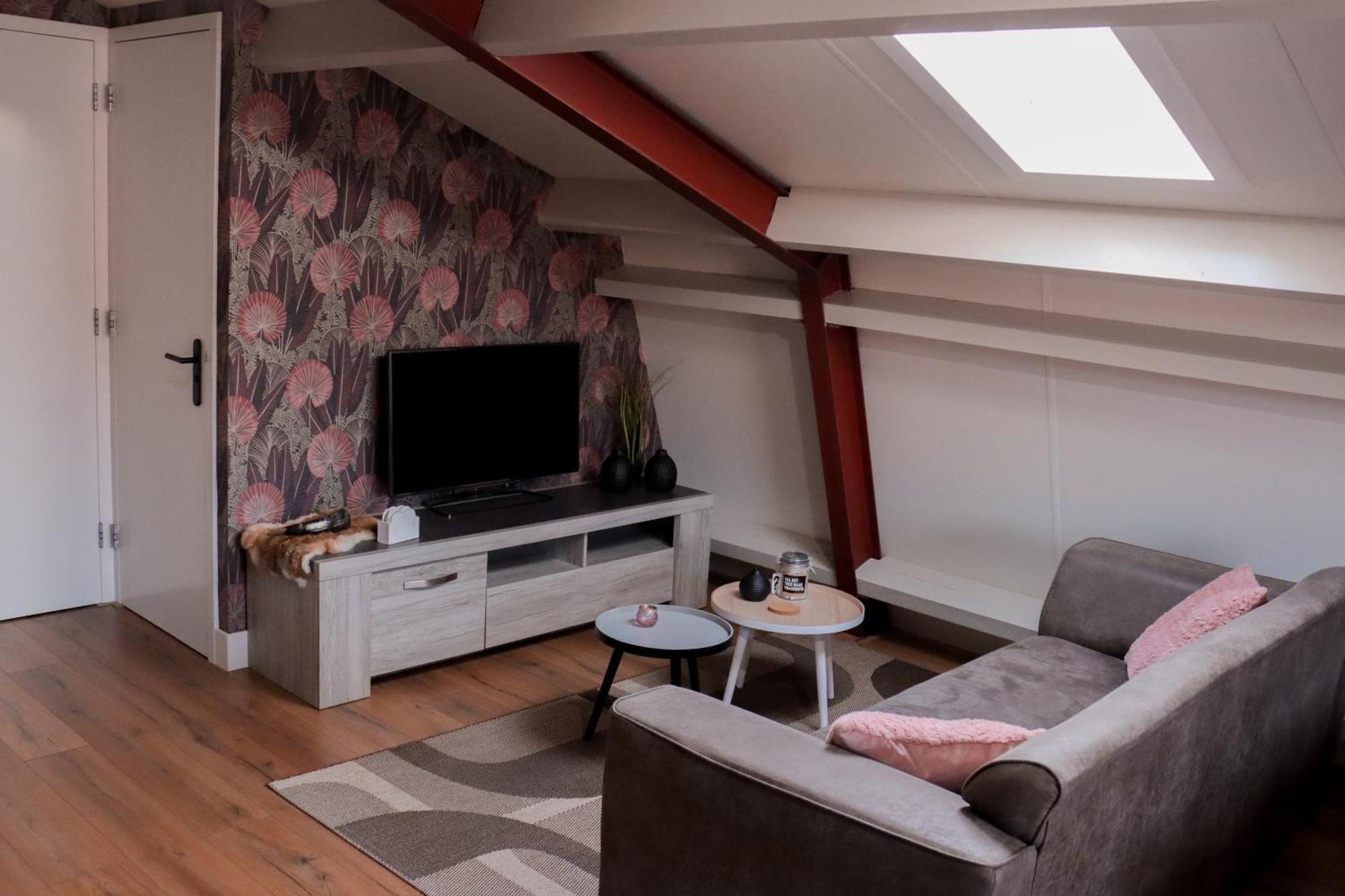 B&B De Kalverschuur Schoonrewoerd ภายนอก รูปภาพ